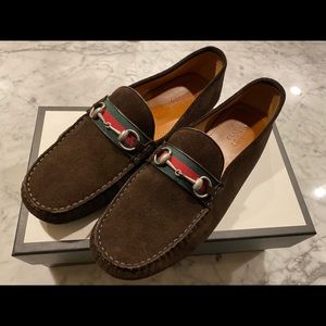 Gucci size 14 men’s pebbled suede loafer